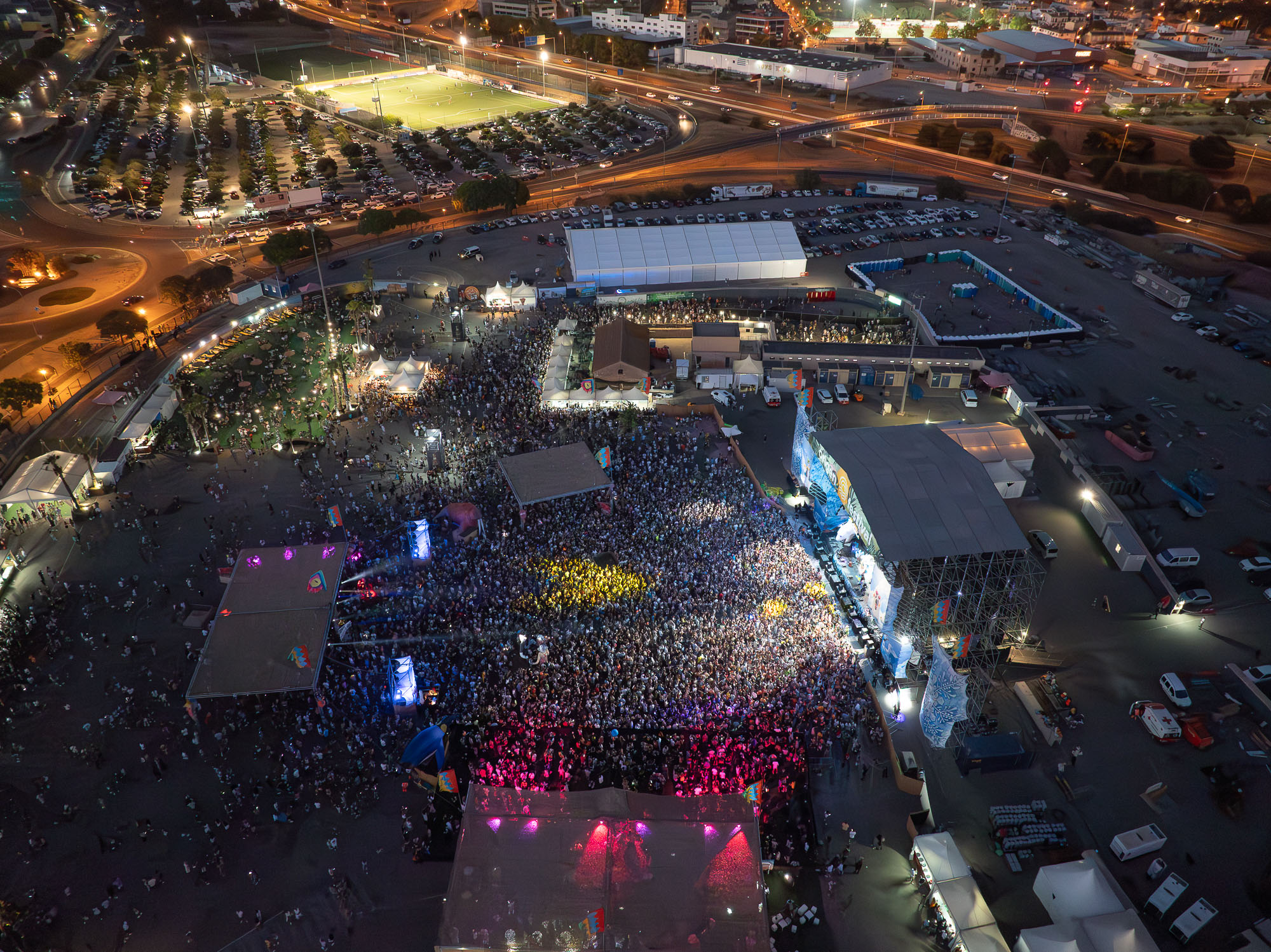 ORIGEN x ELROW Dron, lateral general. Noche